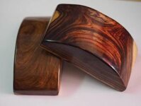 Cục Chặn Giấy Gỗ Cẩm