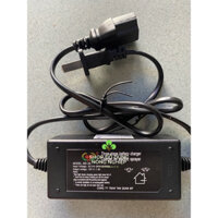 CỤC SẠC 12v, chính hãng hiệu QM