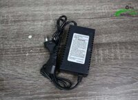 Cục sạc điện ắc quy bình phun thuốc 12V-1AH