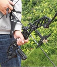 cung tên thật, dụng cụ thể thao, cung thi đâu cường độ cao chiều dài 1m3 , nặng 1kg lực kéo 40lbs(15-20kg) an toàn, cung tên luyện tập thi đâu vui chơi trại hè cùng bann bè