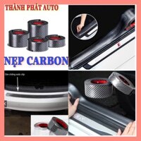 Cuộn 5 mét nẹp chống xước bước chân bậc cửa, cốp ô tô xe hơi mạ cacbon cao cấp - khổ 5cm