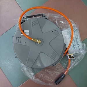 Cuộn hơi tự rút Sankyo SHR-31Z