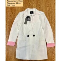 D4 Áo Blazer trắng phối sang nguyên tag