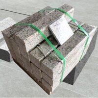 Đá bó vỉa granite vàng nhạt Bình Định 26x23cm