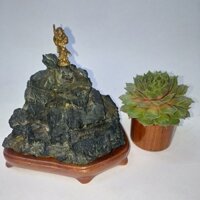 Đá cảnh tự nhiên Suiseki SK021
