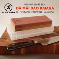 Đá mài dao Naniwa thương hiệu KATANA 2 viên độ mịn trung và cao #1000/#3000 (185x65x30mm) - NKP-1000/3000C đế kèm hộp đựng bảo quản