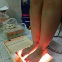 Đá muối massage chân hymalaya