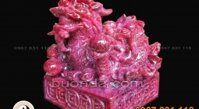 Đá ruby đỏ làm mặt nhẫn