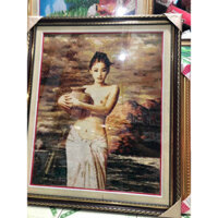 (Đã thêu 33) Tranh thêu cô gái ôm bình hoa nghệ thuật