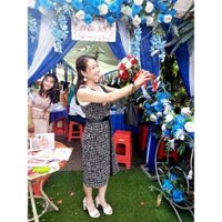 Dạ tweet . Em mua giá 500k . Bán lại 300k chỉ mặc 1 lần.Chuẩn sai M .Hàng chuẩn đẹp.