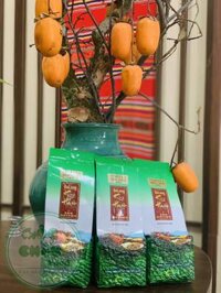 Đặc sản Mộc Châu – Trà Olong kim huyên Mộc Châu (300g)