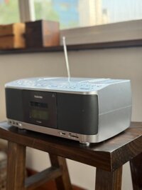 Đài CD, MP3, Cassette, Radio Toshiba TY-CDX91