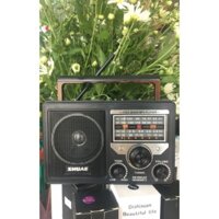 Đài radio FM Sony SW 999 có khe cắm thẻ nhớ USB