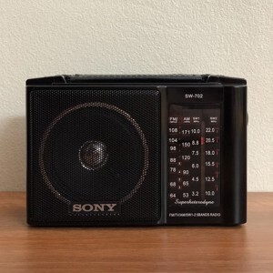 Đài radio Sony SW-702