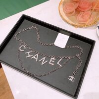 Đai váy xích chữ