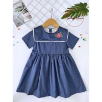 Đầm bé gái lính thủy xanh thêu hoa hồng của Sally's house