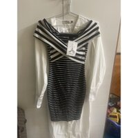 đầm boby bệt vai sọc đen trắng