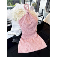 Đầm body cổ yếm hoạ tiết hồng babi