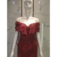 Đầm body đỏ đô thiết kế, ren thô, hoa nổi, kết hạt thủ công, trễ vai Kathyfashion official shop