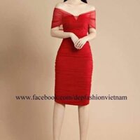 Đầm body trễ vai phối lưới