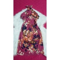 Đầm body trễ vai