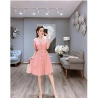 Đầm caro cổ tim