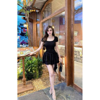 đầm cổ tròn 2 tầng xoè ngắn đính hoa dây rua rua