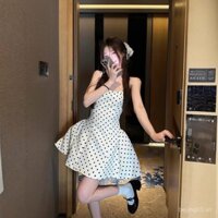 Đầm dây buộc chấm bi cho phụ nữ 2025 mùa hè mới ngọt ngào cay không lưng hở eo ôm sát đầm ngắn xu hướng 2F7C