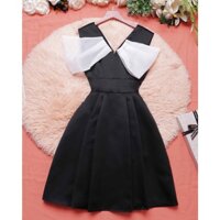 Đầm đen đầm dự tiệc sang trọng thiết kế xinh cổ v thanh lịch dáng xòe tùng xếp ly phối nơ trắng - Thời trang Lux W