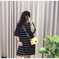 Đầm đen sọc trắng form suông