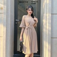 Đầm Đi Chơi NHẬT VY Chấm Bi Cổ Chữ V Tay Lửng Bèo Có Dây Thắt Eo Chất Mango Màu Xanh Đen, Nude - D2372