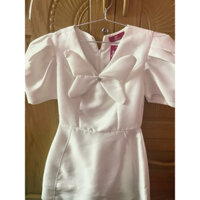 Đầm đi tiệc Thỏ Tây màu trắng size S new 99% pass do không mặc đến [ giá gốc 499k pass 259k ]
