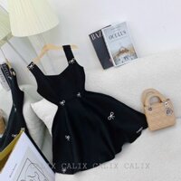 Đầm hai dây nơ hở lưng đính đá sang trọng, quyến rũ