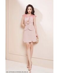 ĐẦM HÌNH HOA HỒNG LỚN TRƯỚC NGỰC - 2361