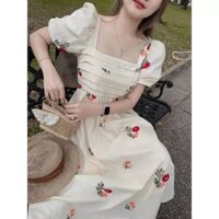 Đầm hoa mixi xếp ly cổ vuông tay phong