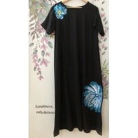 Đầm linen dáng suông thêu hoa xanh dáng maxi phom suông