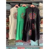 Đầm linen thêu hoa