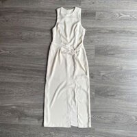 Đầm lụa kem dự tiệc xoắn eo