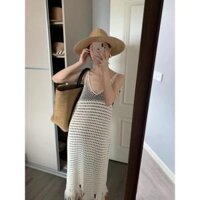 Đầm móc len dài đi biển, đầm yếm cao cấp, thoáng mát dành cho nữ - 55Kg.Linh