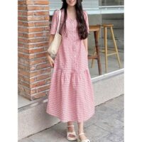 Đầm nữ thiết kế caro hồng cổ tim phối hàng nút form suông đuôi cá