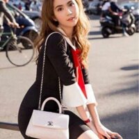 Đầm  ôm  body  nơ Ngọc  Trinh