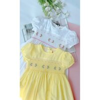 Đầm smock thêu hoa Sally, đầm xích móc thêu hoa tay búp màu vàng, màu trắng cho bé gái, đầm trắng, đầm vàng thêu hoa.