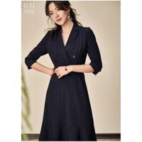 Đầm sọc cổ vest tay dài dáng váy suông đuôi cá công sở