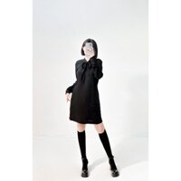 Đầm suông đen cột dây cổ