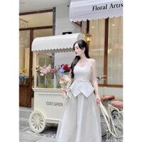 Đầm thiết kế 2 dây, chân váy xoè dài sang trọng, chất liệu cao cấp, phủ lưới cá tính