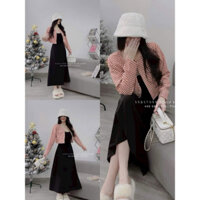 Đầm thời trang nữ mặc đi chơi Tết chất thun gân lạnh váy suông đen 2 dây kèm áo khoác bố dạ kim cương caro tay dài QC