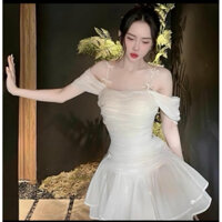 Đầm tơ nhún trễ vai dây nơ dáng xoè tầng siu xinh (có mút ngực+ quần bảo hộ)
