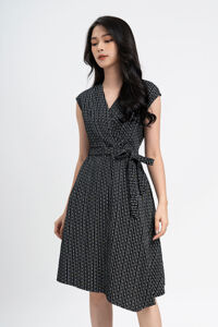 Đầm wrap dress buộc nơ họa tiết kẻ sọc