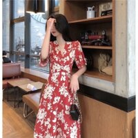 Đầm xòe hoa đỏ trắng cổ V xoắn eo DN598