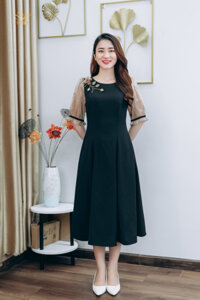 Đầm xoè thiết kế trung niên cao cấp sang trọng Cổ tròn kết hoa tay lỡ màu Đen TTV STORE TTV1253 - Màu đen - L  51KG - 56KG